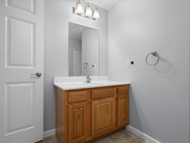 UNIT-104 - 301 N Lake St, Condo with 2 bedrooms, 2 bathrooms and null parking in Cadillac MI | Image 14