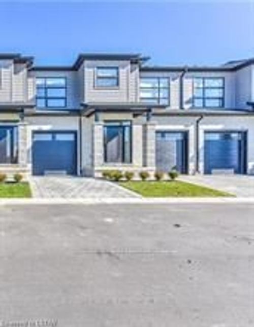 16-1570 Coronation Dr, London, ON, N6G5P6 | Card Image