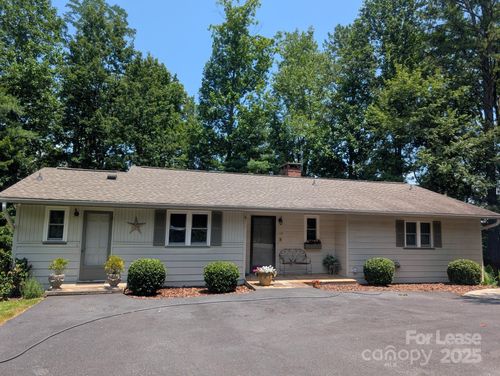 110 Hillside Ct, Tryon, NC, 28782-2905 | Card Image