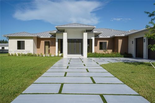27505 Sw 172nd Ave, Homestead, FL, 33031-2620 | Card Image