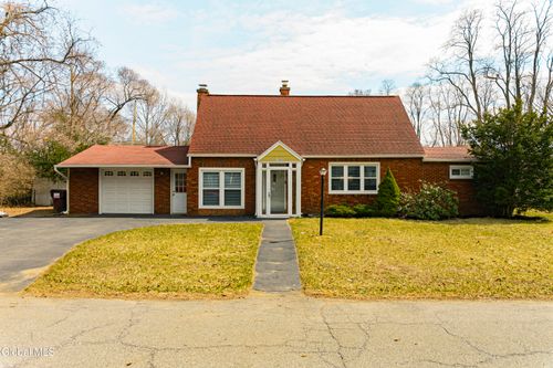 2983 Nancy Ln, Schenectady, NY, 12303-4609 | Card Image