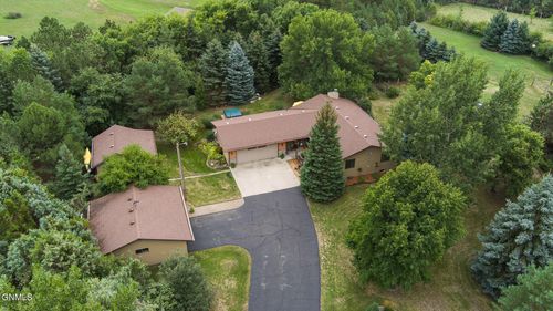 4101 W Heart Rd, Bismarck, ND, 58504-4239 | Card Image