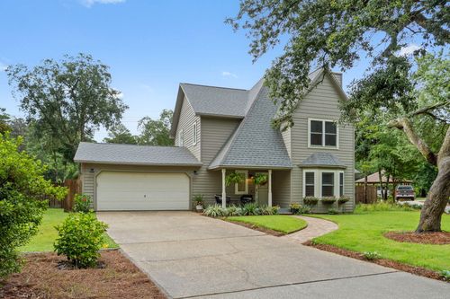 505 Greenwood Cv S, Niceville, FL, 32578-4204 | Card Image