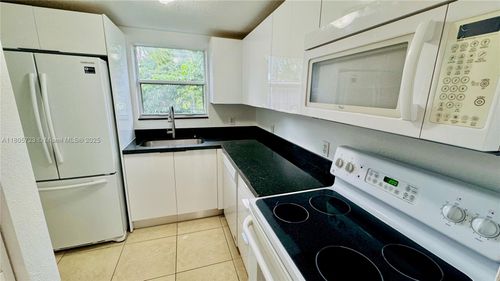 apt-25-1150 99th St, Bay Harbor Islands, FL, 33154-1759 | Card Image