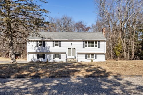 115 Chimney Sweep Hill Rd, Glastonbury, CT, 06033-3901 | Card Image