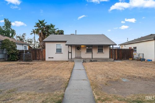 1600 Ming Ave, Bakersfield, CA, 93304-4641 | Card Image