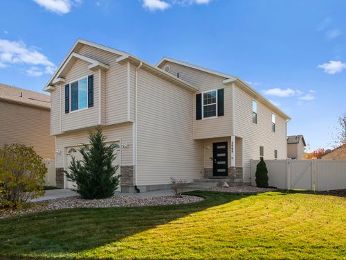 2068 E Jordan Way, Eagle Mountain, UT, 84005-6105 | Card Image