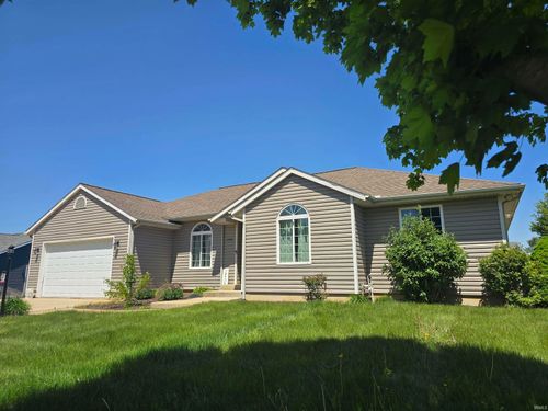 2738 E Muirfield Rd, Winona Lake, IN, 46590-6241 | Card Image