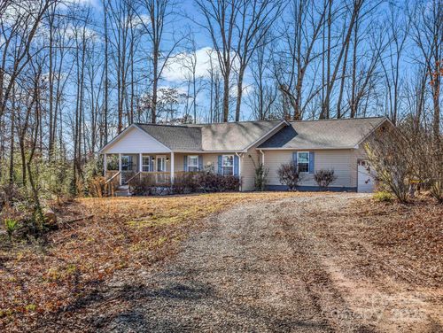 1095 Centennial Rd, Union Mills, NC, 28167-9783 | Card Image