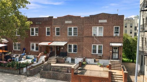 5118 48th St, Woodside, NY, 11377-7334 | Card Image