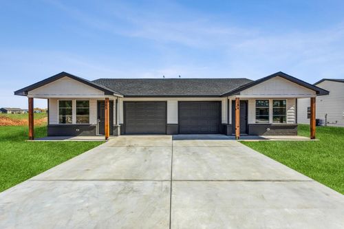185 Indian Lakes Dr, Clearwater, KS, 67026-9417 | Card Image