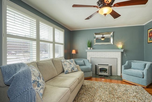 52 Main St, House other with 3 bedrooms, 1 bathrooms and 4 parking in Medway MA | Image 5
