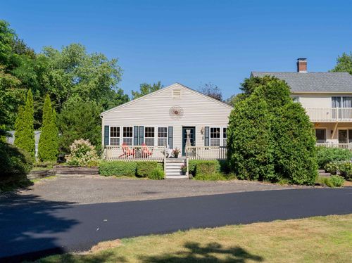 2-8 Prince Ave, Kittery, ME, 03904-1623 | Card Image