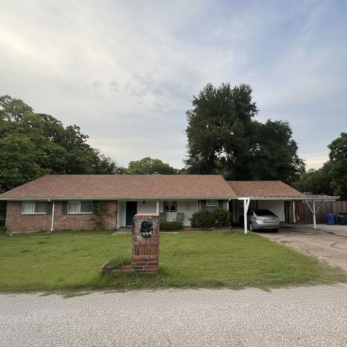1065 Abbie Ln, Glen Rose, TX, 76043-5134 | Card Image
