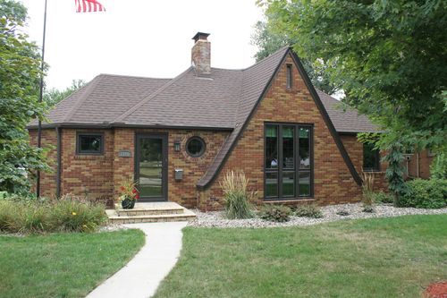 1120 4th Ave W, Spencer, IA, 51301-3513 | Card Image
