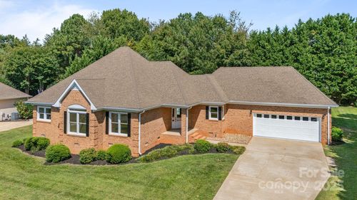 133 Broadbill Dr, Mooresville, NC, 28117-9747 | Card Image