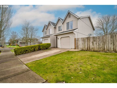 2067 Sw Fellows St, Mcminnville, OR, 97128 | Card Image