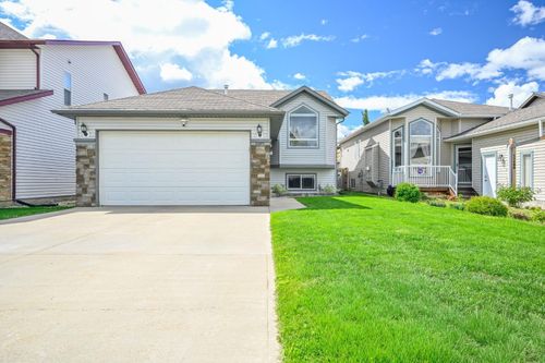 11405 69 Ave, Grande Prairie, AB, T8W0E5 | Card Image