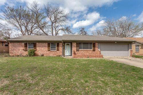 5828 Wales Avenue, Fort Worth, TX, 76133 | Card Image