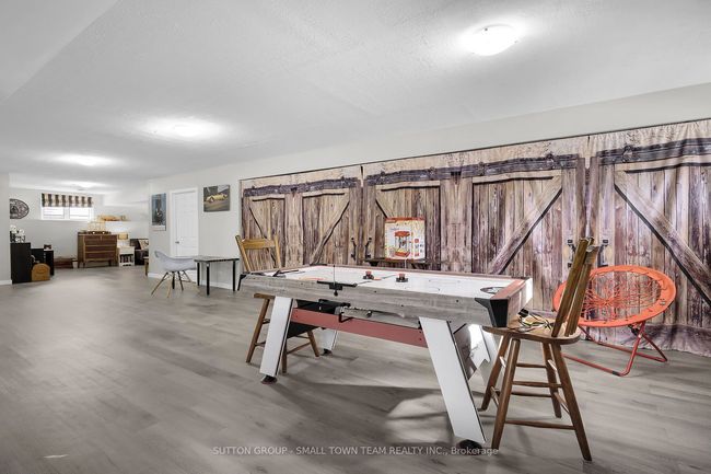 162 Roland St, House other with 3 bedrooms, 4 bathrooms and 4 parking in Dashwood ON | Image 31