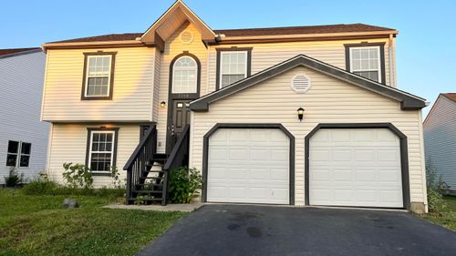 5708 Canal Bridge Dr, Canal Winchester, OH, 43110-8052 | Card Image