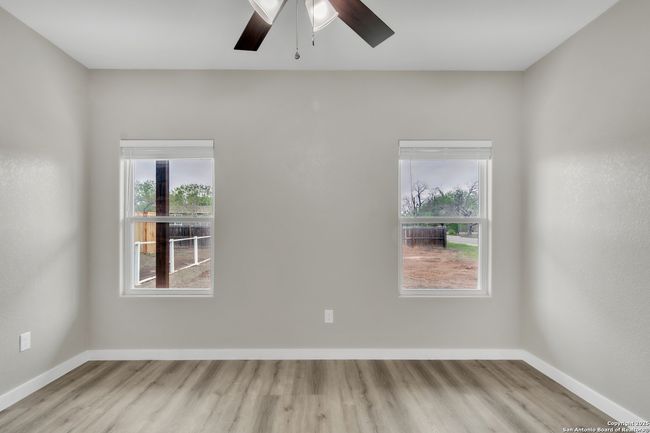 1702 17 Th St, House other with 3 bedrooms, 2 bathrooms and null parking in Hondo TX | Image 17