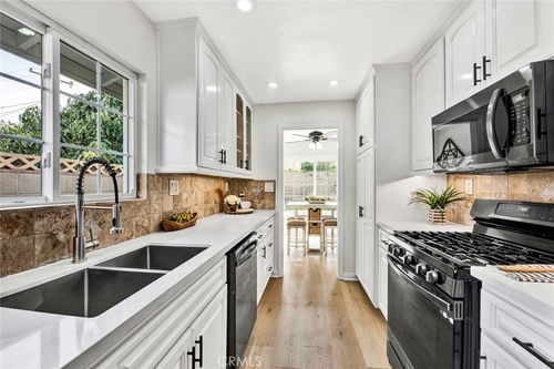 6580 San Alano Cir, Buena Park, CA, 90620-3736 | Card Image