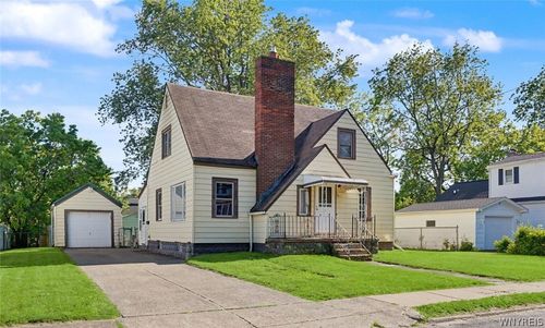 70 Orchard Ave, Buffalo, NY, 14219-1106 | Card Image