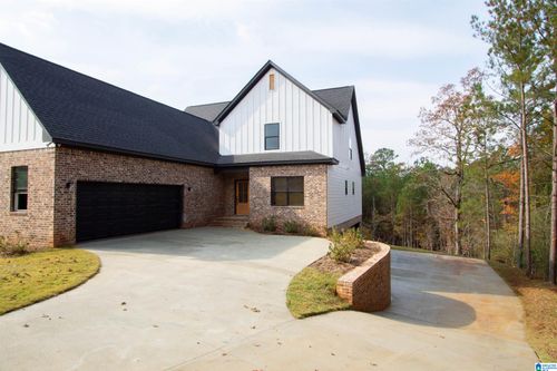 190 Estates Club Dr, PELL CITY, AL, 35128-8106 | Card Image