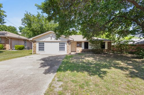 1530 Lime Leaf Ln, Duncanville, TX, 75137-4162 | Card Image