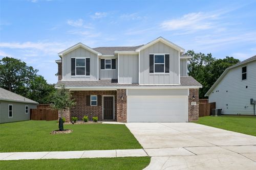 121 Kylie St, Cleburne, TX, 76031-6442 | Card Image