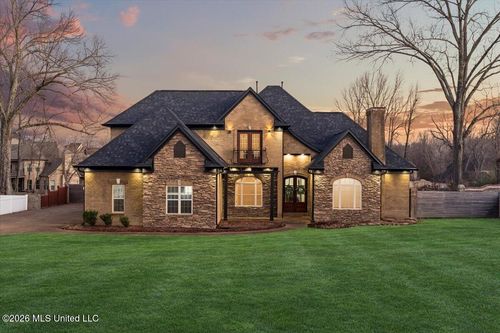 2615 Pimberton Cv, Southaven, MS, 38672-7132 | Card Image