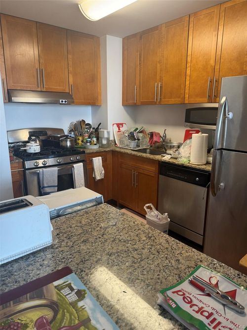 apt-1203-40 College Point Blvd, Flushing, NY, 11354-5151 | Card Image