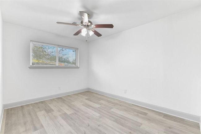 6235 Dumfries Dr, House other with 4 bedrooms, 2 bathrooms and 2 parking in Houston TX | Image 25