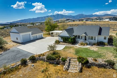 9043 Cedar Rd, Eagle Mountain, UT, 84005 | Card Image