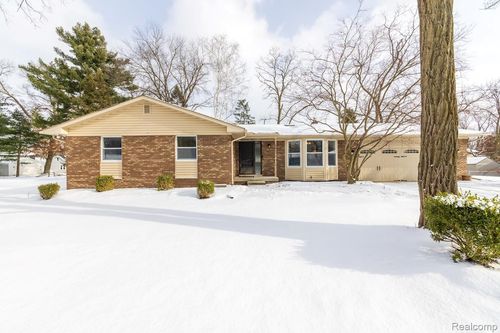 1948 Evona, Wixom, MI, 48393-1319 | Card Image