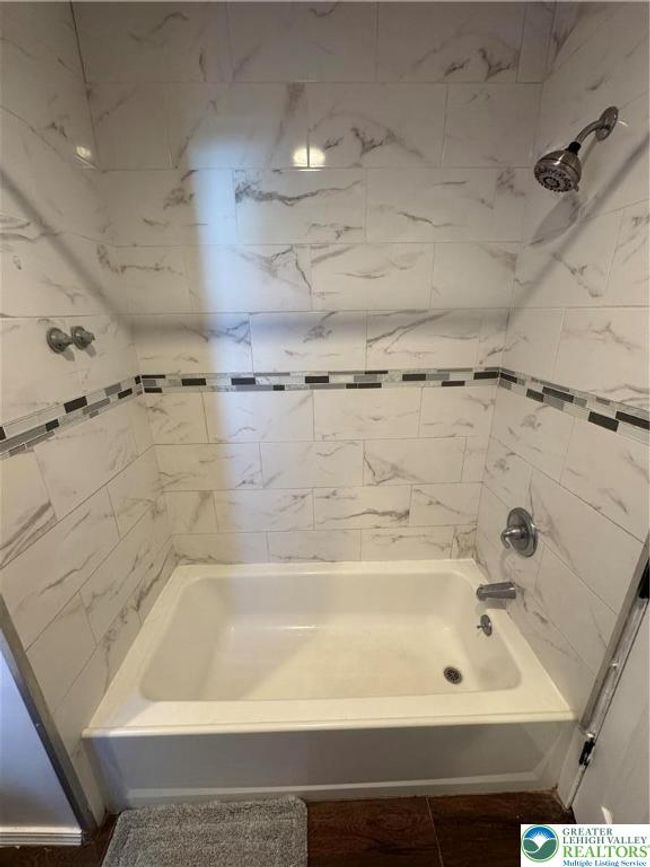 713 S Woodward St, House other with 3 bedrooms, 1 bathrooms and null parking in Allentown PA | Image 7