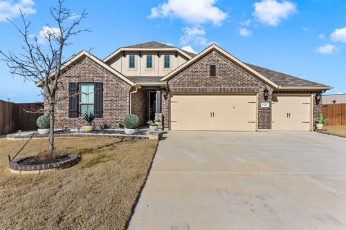 5757 Broad Bay Ln, Fort Worth, TX, 76179-1580 | Card Image