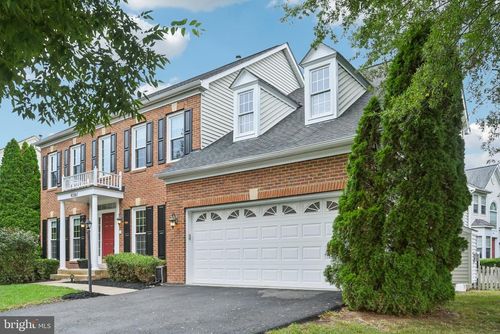 43361 Deepspring Ct, ASHBURN, VA, 20147-3701 | Card Image