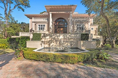 62 Yorkshire Dr, Hilton Head Island, SC, 29928-3368 | Card Image