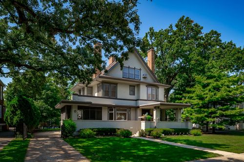 554 Thatcher Ave, River Forest, IL, 60305-1625 | Card Image