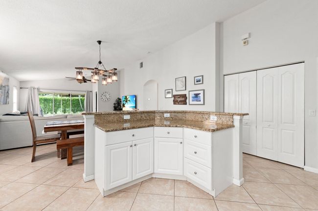 2442 Sw Regency Rd, House other with 3 bedrooms, 2 bathrooms and null parking in Stuart FL | Image 8