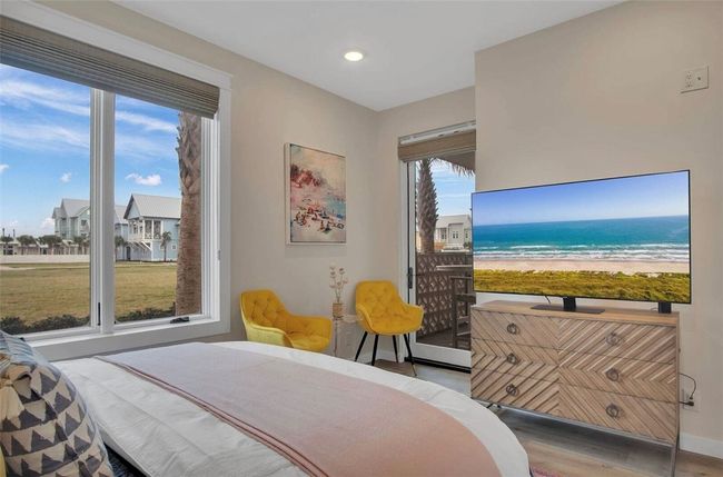 106 - 630 W Center Sq, Condo with 3 bedrooms, 2 bathrooms and 2 parking in Port Aransas TX | Image 22