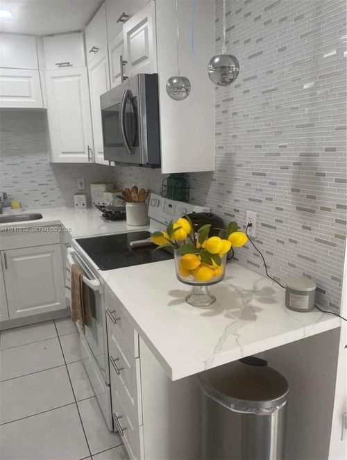 apt-304-14311 Sw 96th St, Miami, FL, 33186-1315 | Card Image