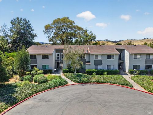 188-900 Cambridge Dr, Benicia, CA, 94510-3685 | Card Image