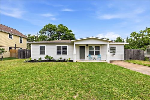 112 Ehlinger Dr, Bryan, TX, 77801-3309 | Card Image