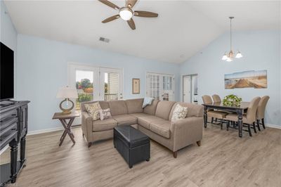 301 - 6801 Hanesbrook Circle, House other with 2 bedrooms, 2 bathrooms and null parking in Clemmons NC | Image 3