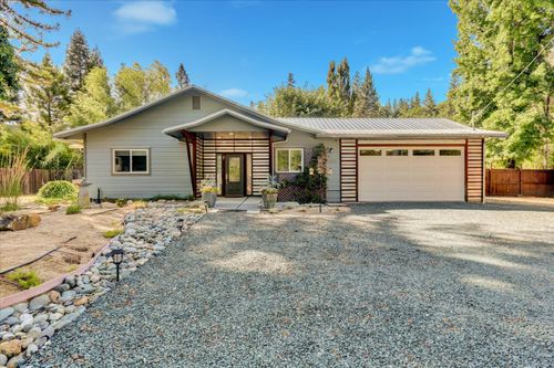 13271 La Barr Meadows Rd, Grass Valley, CA, 95949-9551 | Card Image