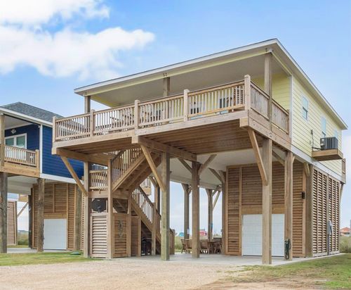 1139 Waco Rd, Gilchrist, TX, 77617 | Card Image