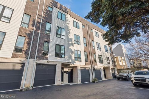 3828 Manor St, PHILADELPHIA, PA, 19128-5206 | Card Image